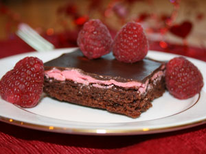 valentine's day raspberry brownies