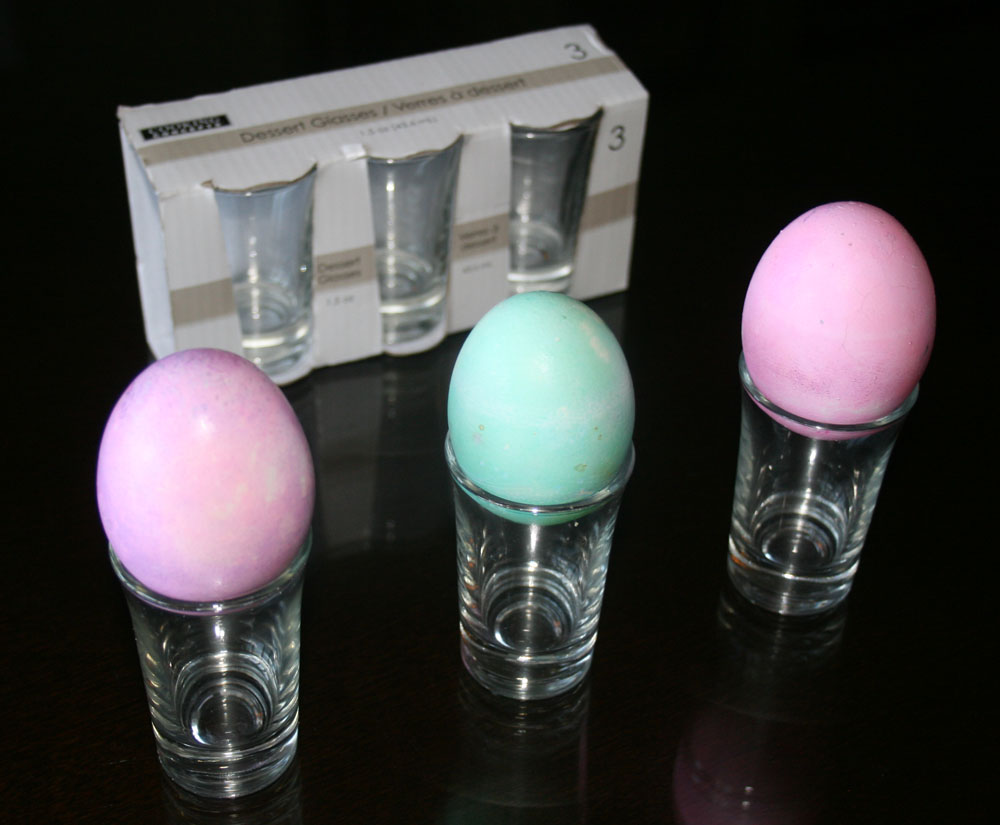Small Dessert Glasses to Dry Eggs