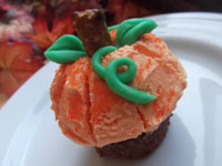 Pumpkin Cupcake 2