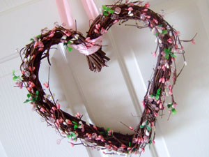 Valentine’s Day DIY Heart Wreath Craft