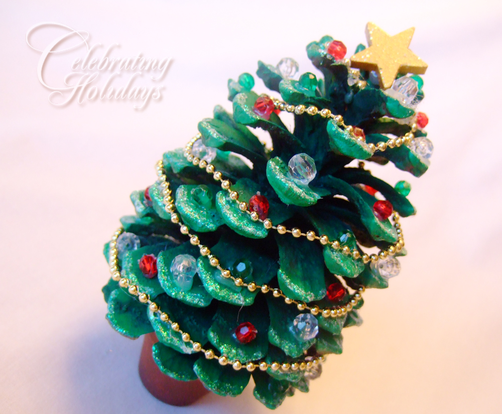 Pinecone Christmas Tree Craft