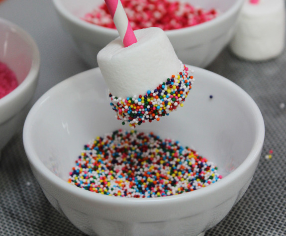 Marshmallow Pops