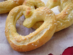 Pretzel Hearts