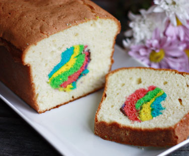 Egg Hunt Pound Cake