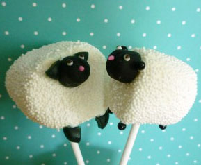 Lamb Marshmallow Pops