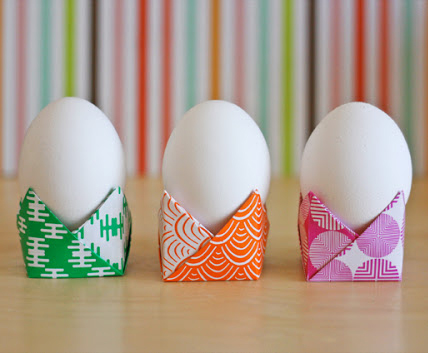 Oragami Egg Stand