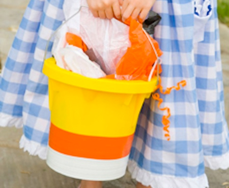 Trick-or-Treat Candy Corn Bucket