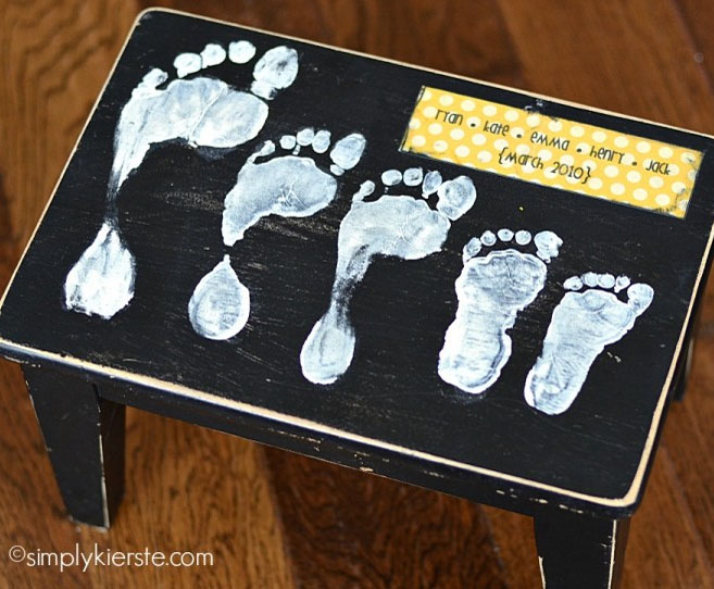 Footstool with Footprints for Mother's Day