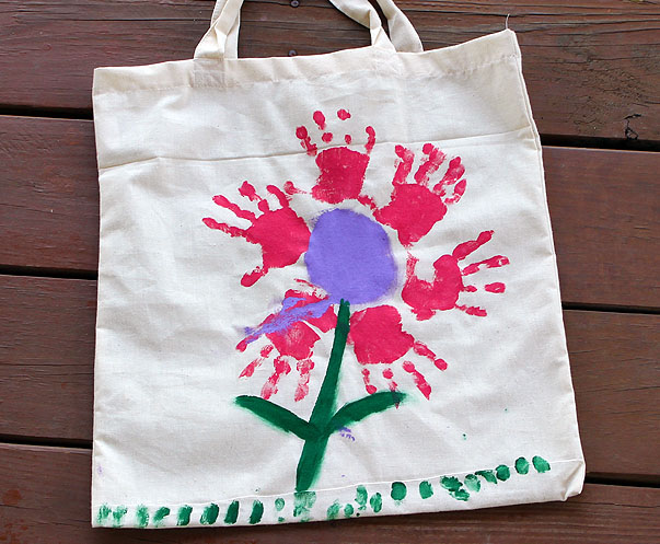 Handprint Flower Tote for Mother's Day